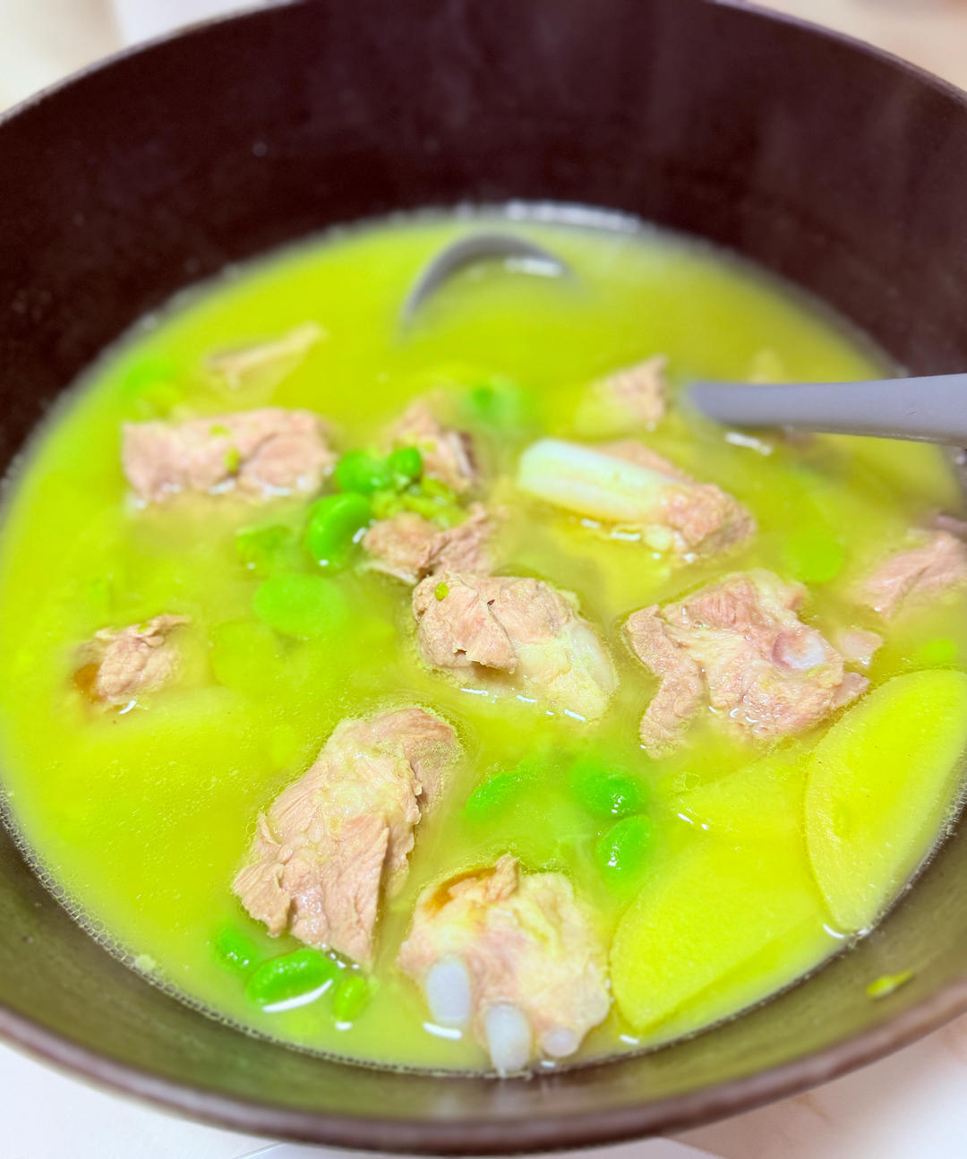 蚕豆米排骨汤