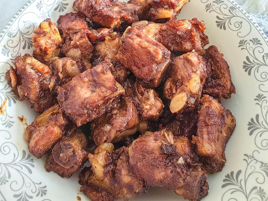 糖醋排骨（试验多次的最佳口感）