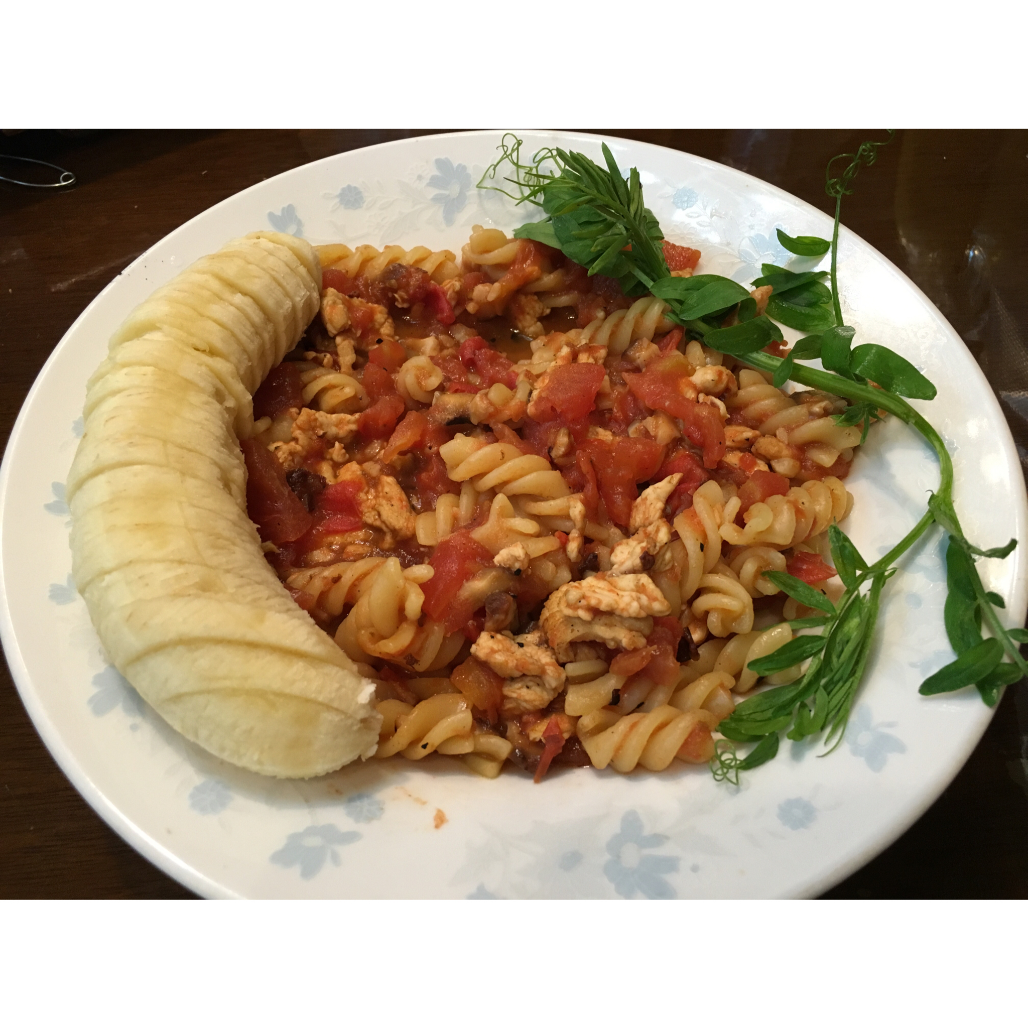 鸡胸肉番茄意面 - 贝壳面