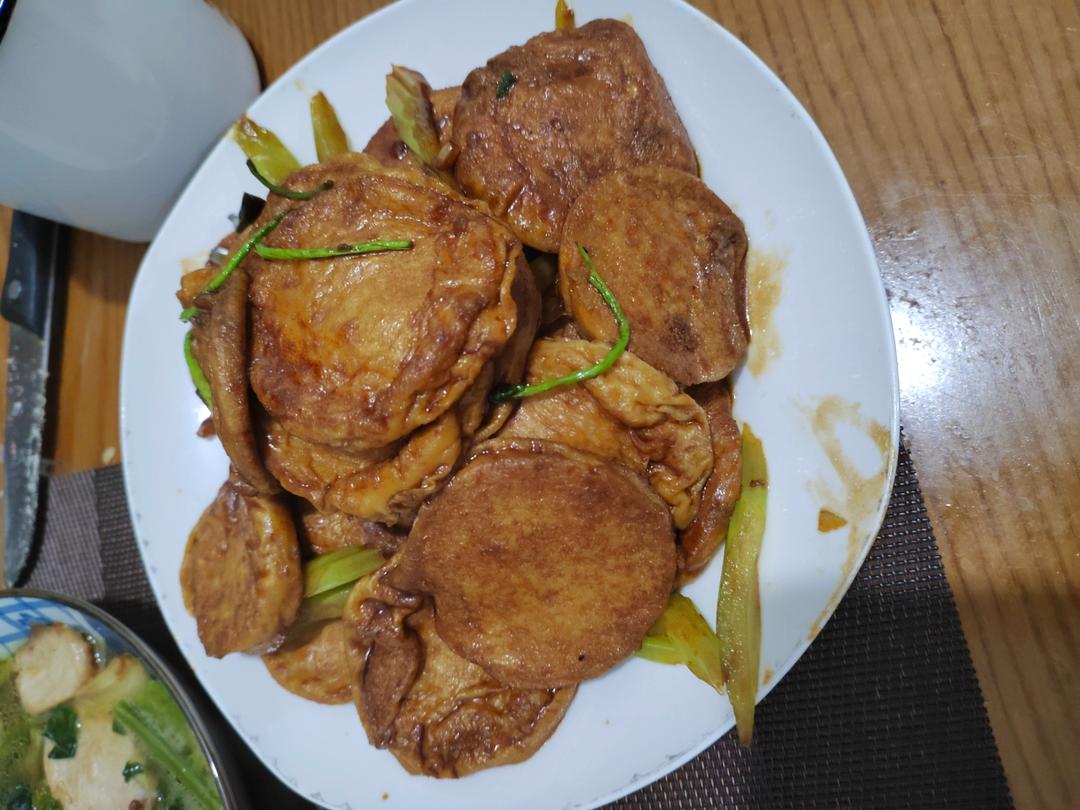 能下八碗饭的红烧素鸡