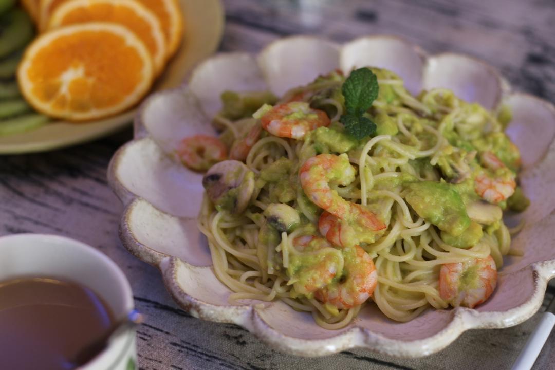 牛油果意面 Spaghetti with Avocado Sauce