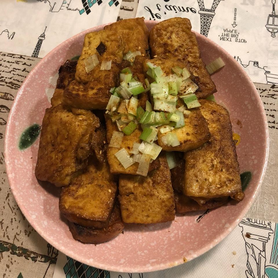 香煎豆腐(烧烤铁板味)