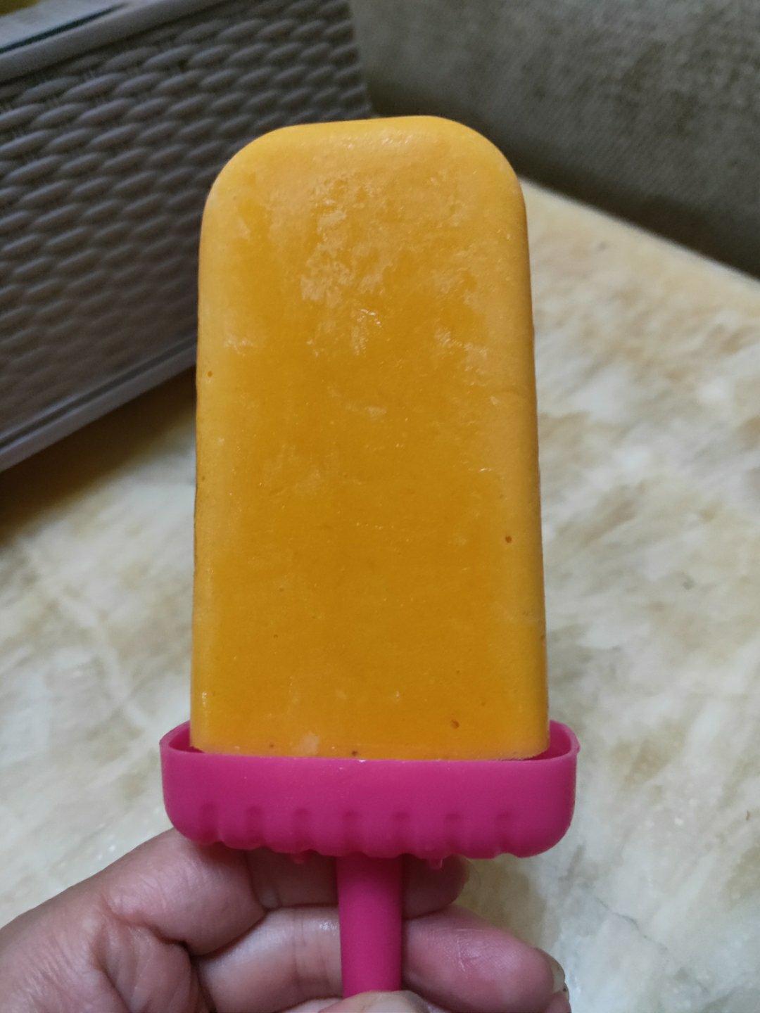 三种口味奶油水果冰棍 Creamy Fruit Popsicle