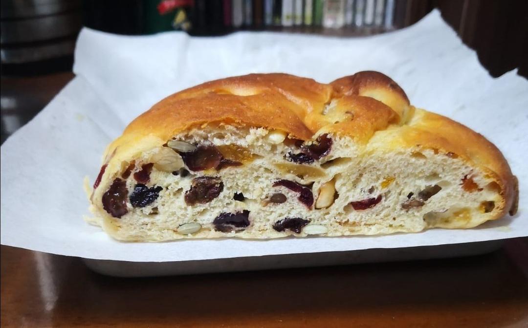 圣诞史多伦面包