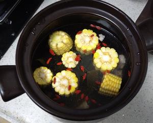 排骨玉米海带汤的做法 步骤5