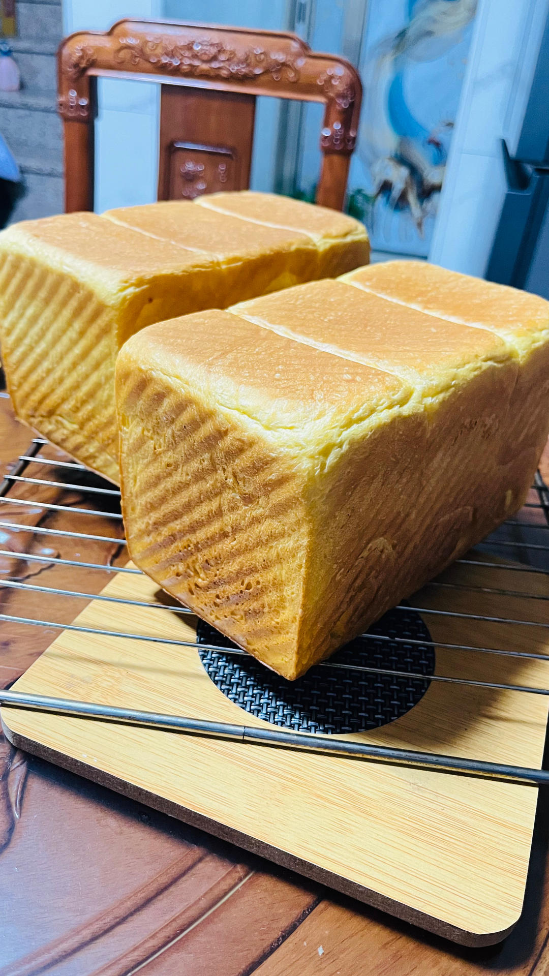 7分钟完美手套膜，金灿灿的手撕南瓜吐司