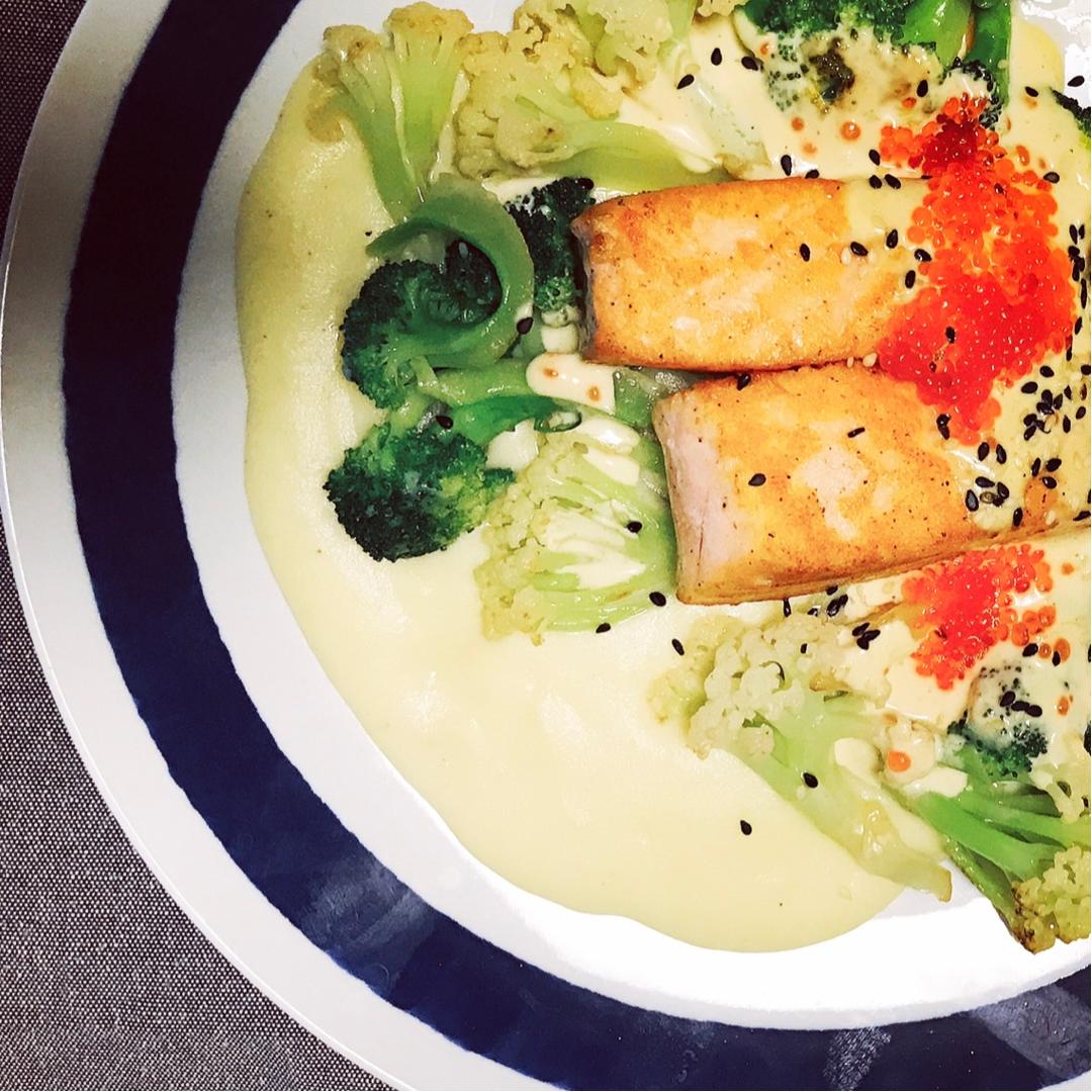 【食材包操作说明】香煎三文鱼配俄罗斯鱼籽