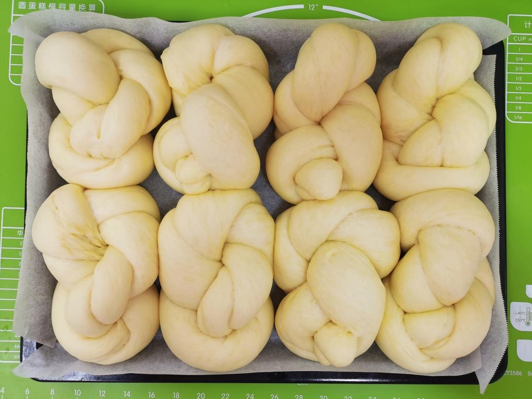 淡奶油老式面包