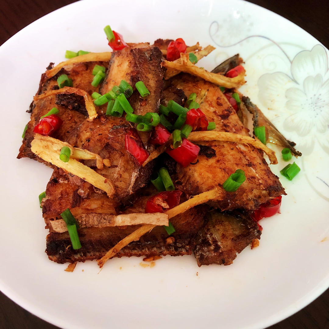 【香煎带鱼】附送超多煎鱼技巧~