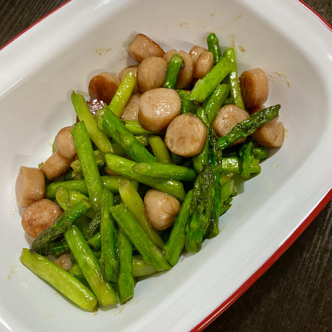 超简单可口的芦笋炒火腿肠