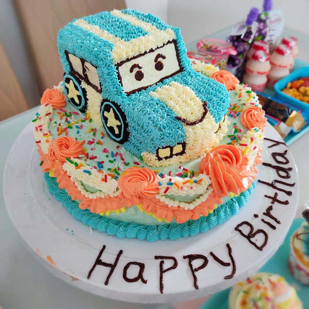 zoe莎拉加分做的小汽车蛋糕之警车珀利