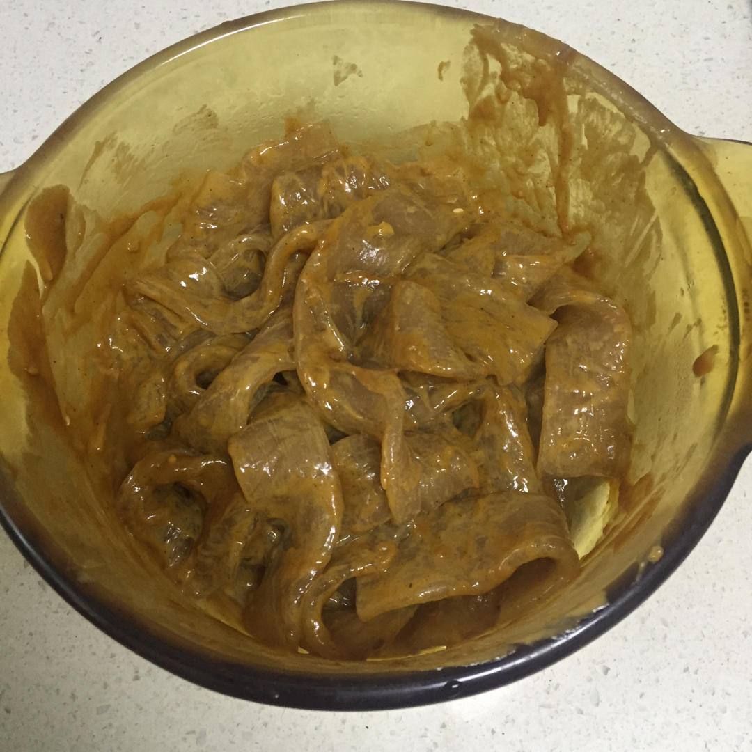 秒杀小夜市的麻酱流汁宽粉