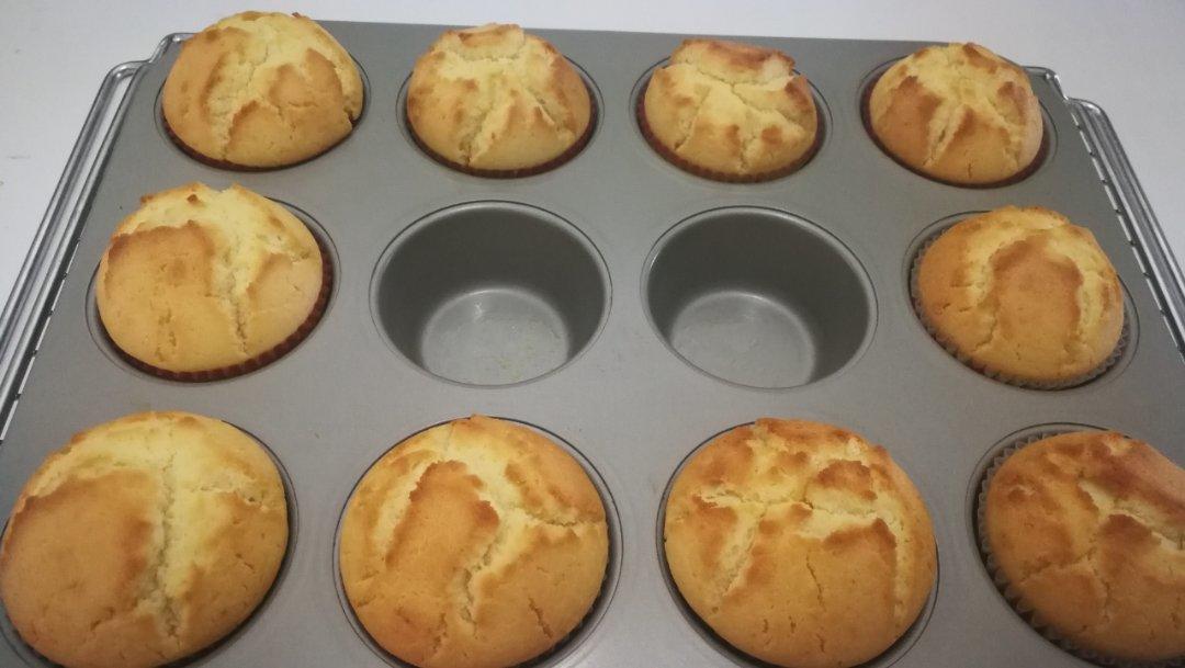 星巴克热销的爆头玛芬蛋糕