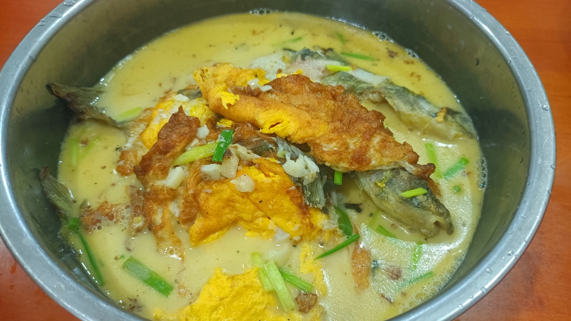 黄鸭角荷包蛋汤的做法