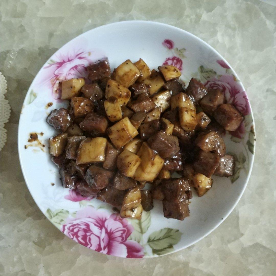 家常菜~杏鲍菇烧牛肉粒