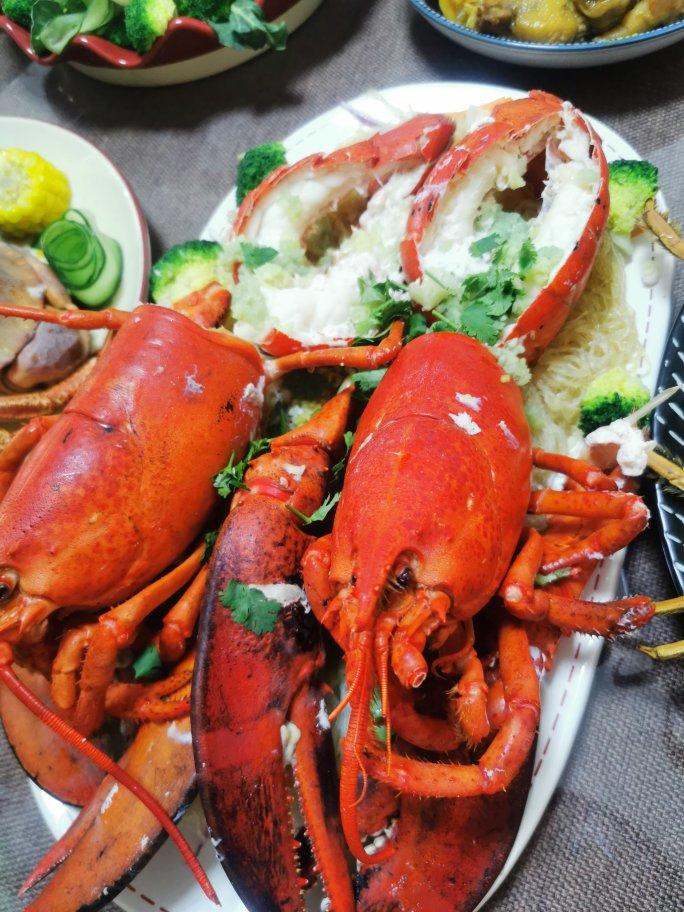 蒜蓉蒸波士顿龙虾