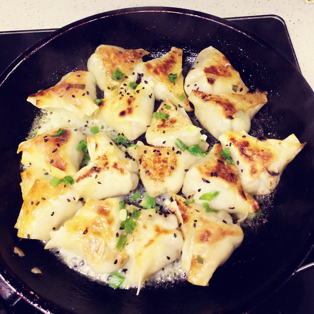 脆底煎饺