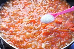 番茄牛肉汤，红彤彤酸酸甜甜鲜美的暖胃汤的做法 步骤8