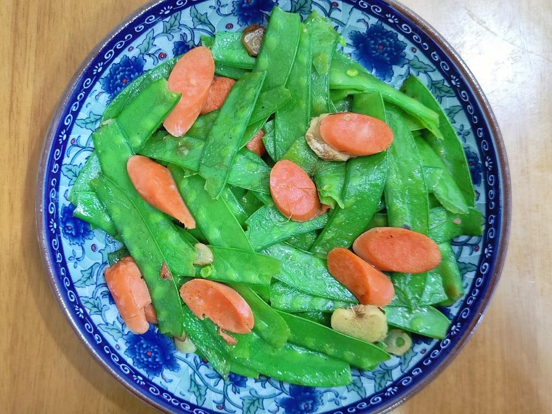 荷兰豆炒火腿肠|我偷偷想你的时候，你才是我的