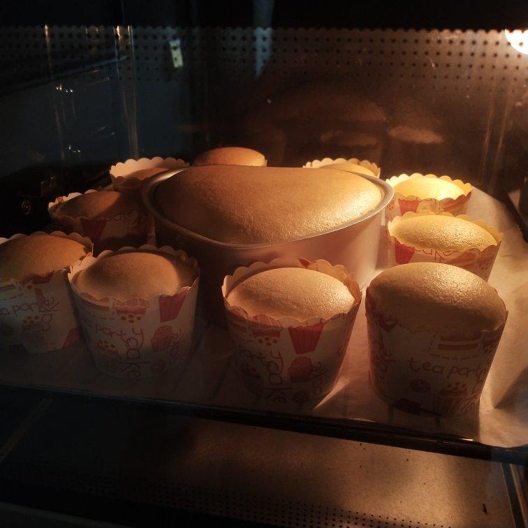 零失败~戚风纸杯小蛋糕🍰 ✨／8寸版戚风蛋糕