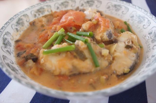 茄汁鲅鱼的做法