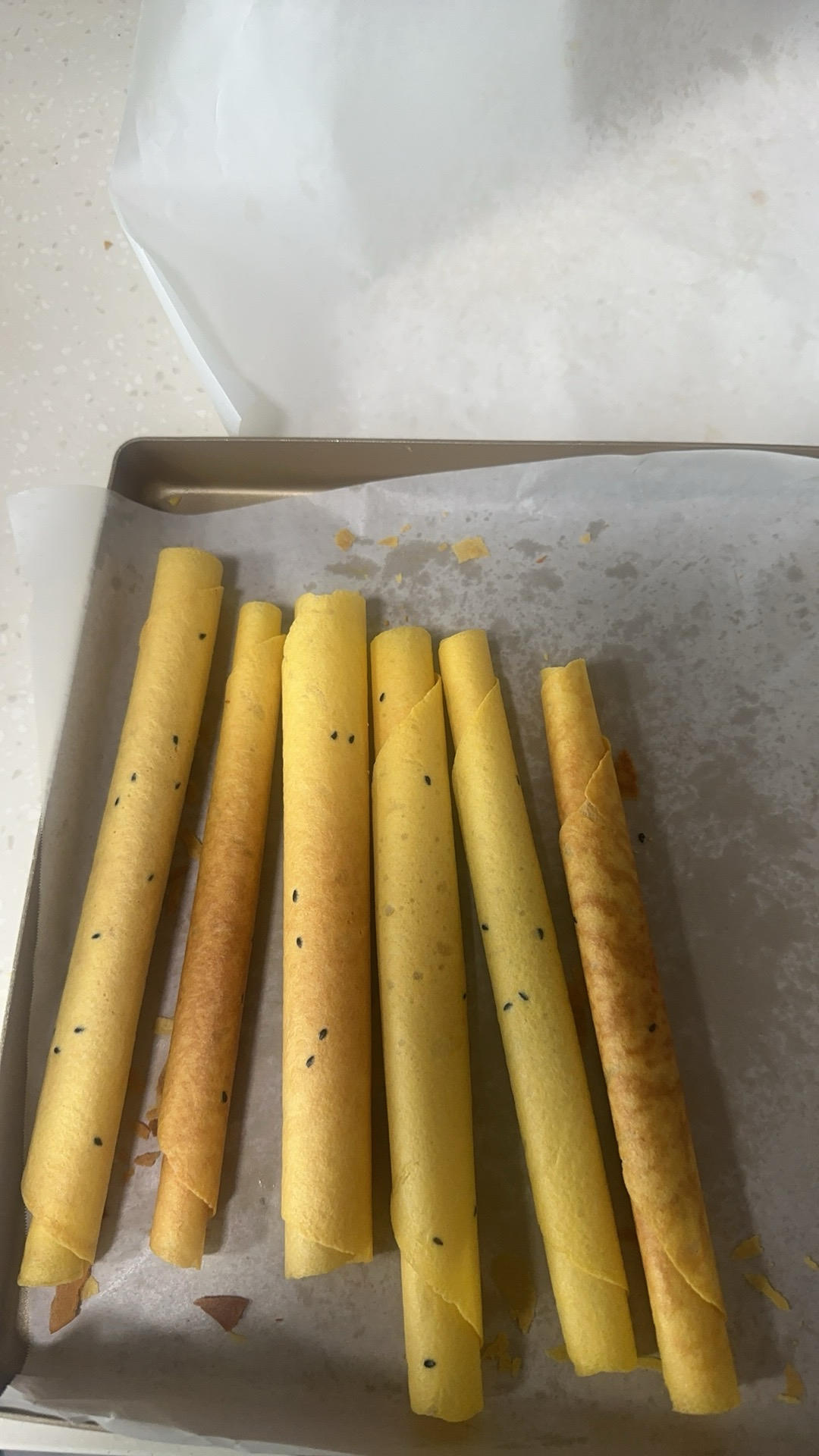 香酥脆鸡蛋卷(三能蛋卷模盒上的配方)