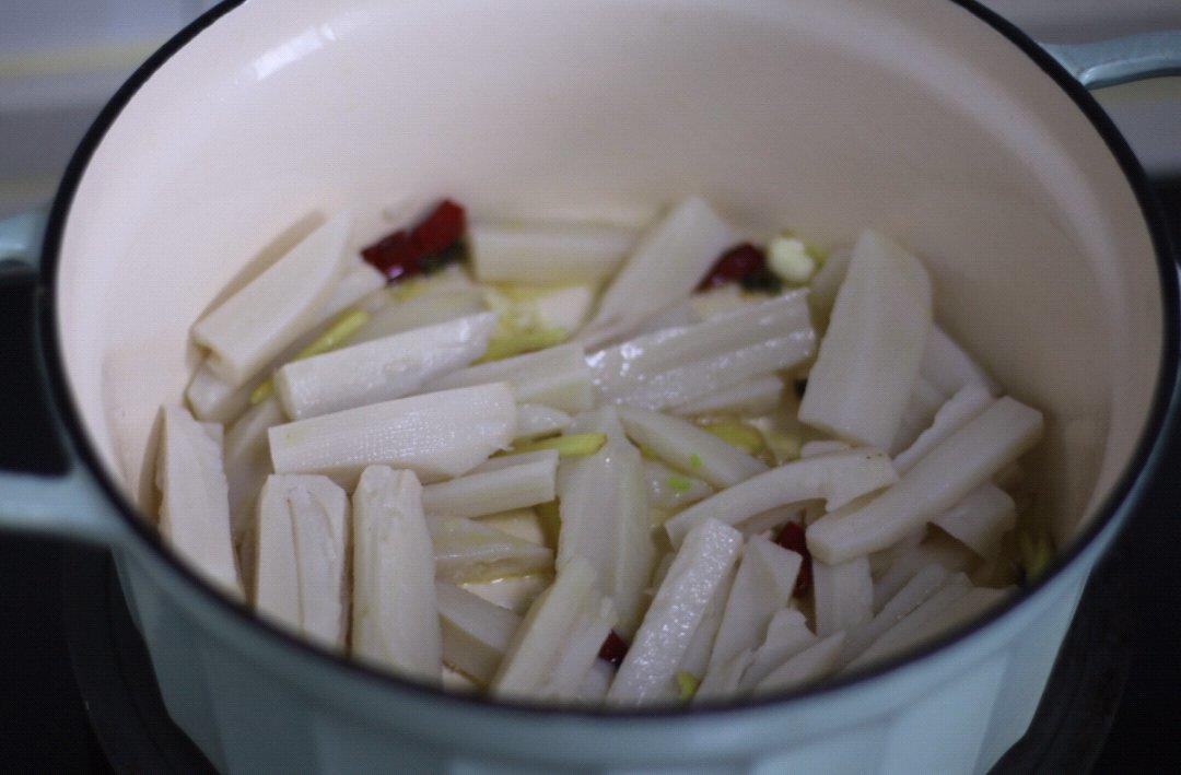 快手料理-虫草花蒸鸡 | 北鼎焖焗珐琅锅