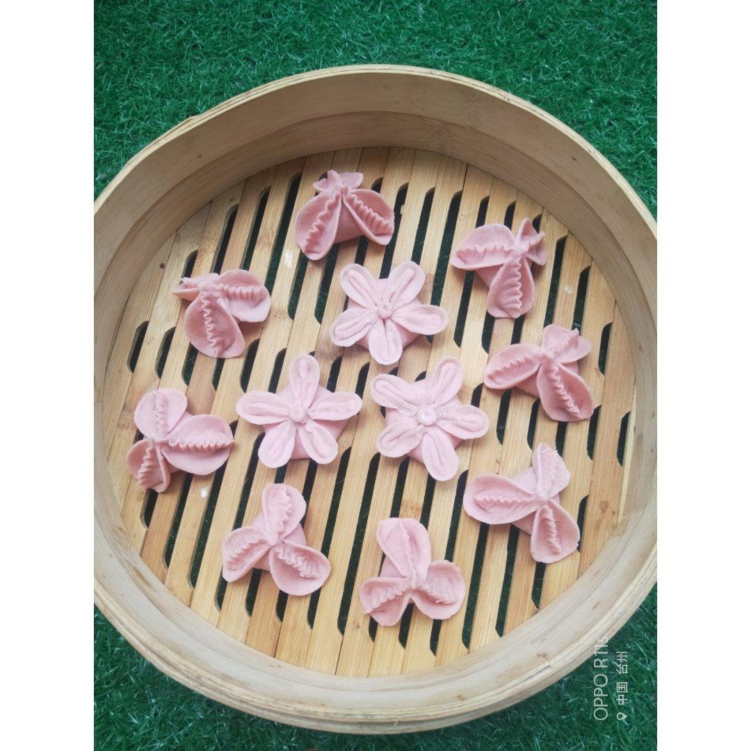 生煎饺子 花样饺子 酸菜饺子 梅花饺子