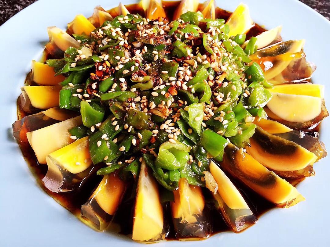 刀刀21做的快手青椒皮蛋