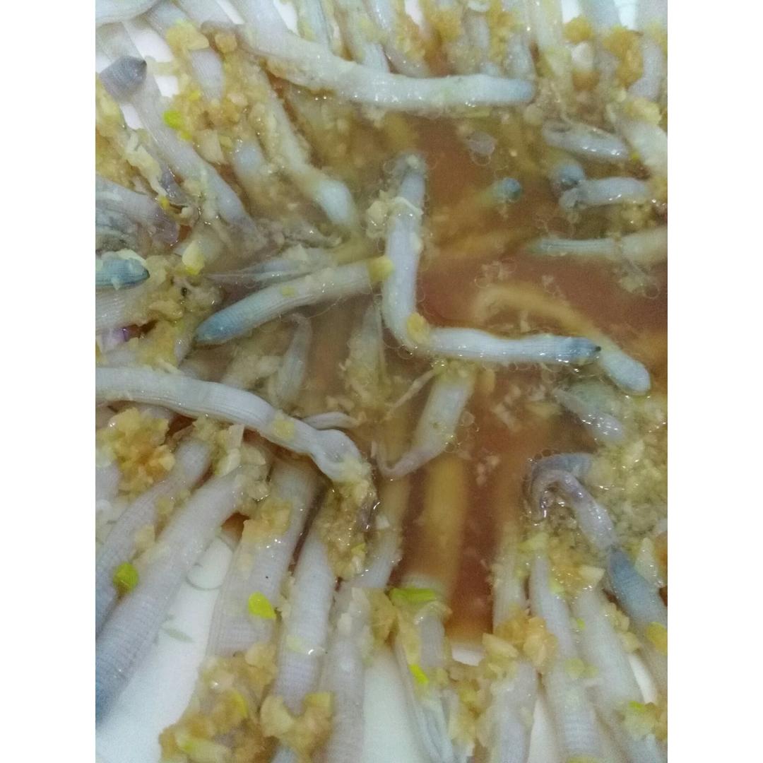 粉丝蒸沙虫