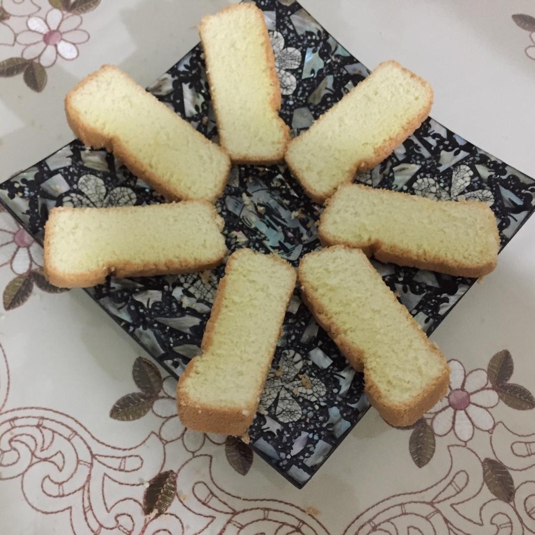 超软的~酸奶蛋糕