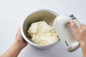如何制作抹面奶油和裱花奶油 | 池恩惠的做法 步骤12