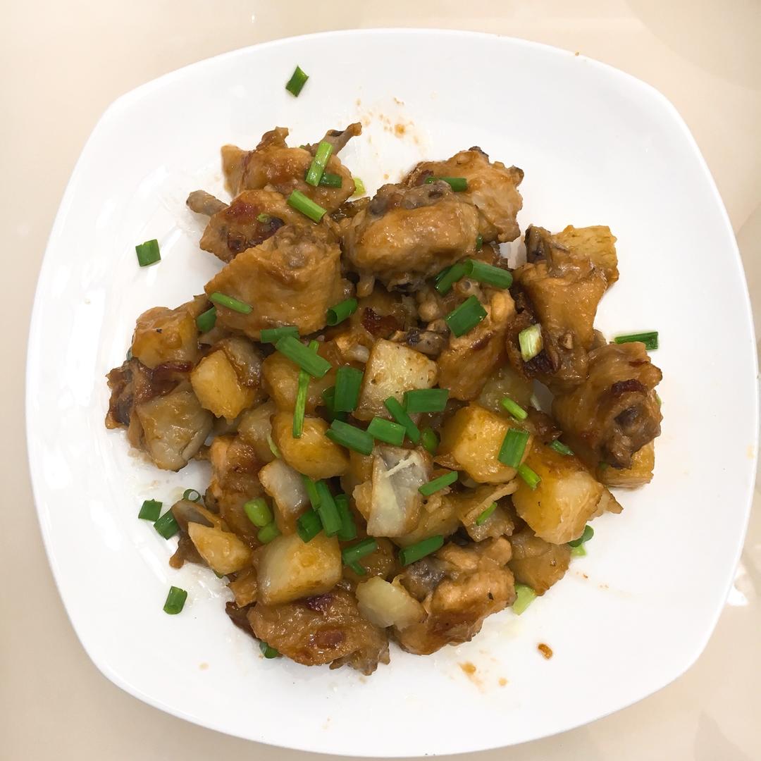 土豆烧鸡翅