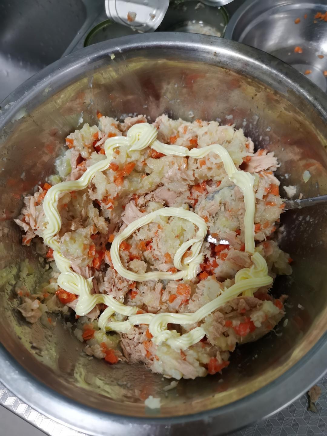 金枪鱼土豆泥沙拉，简单完胜吉野家，厨房小白都不会失败