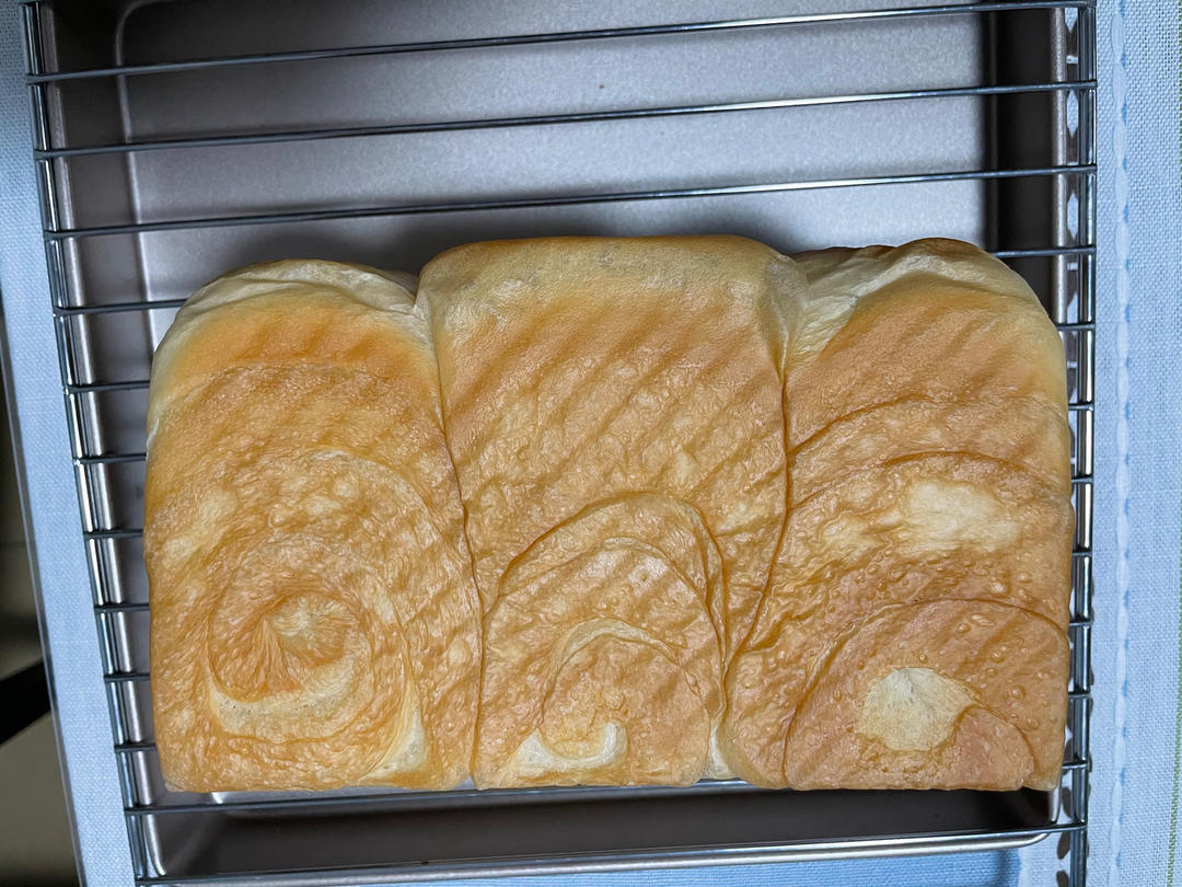 🍞低热量，超级柔软，蓬松，清甜三明治白吐司