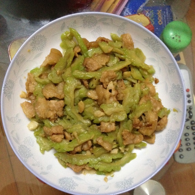 苦瓜炒肉