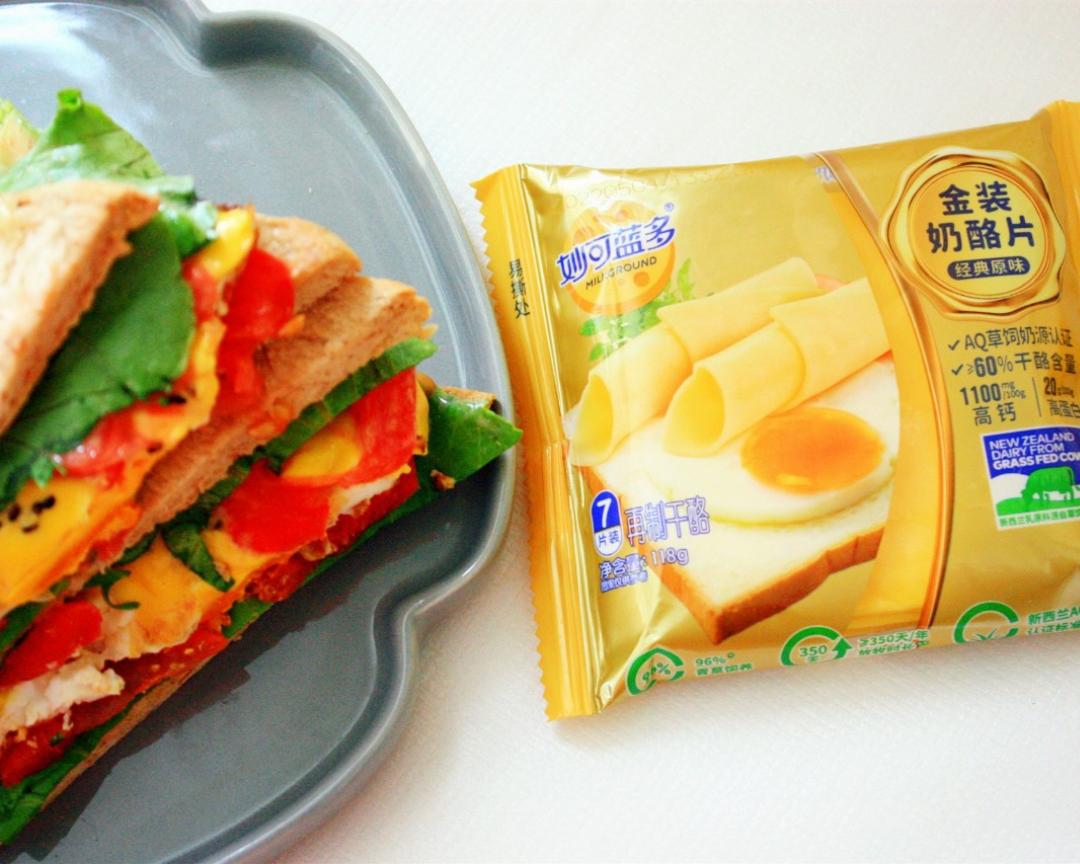 【妙可蓝多奶酪三明治】的做法