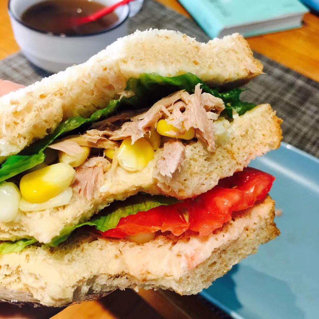 纯奶手撕吐司的做法 步骤1