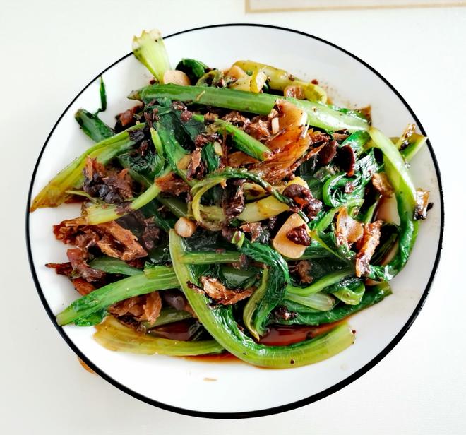豆豉鲮鱼油麦菜～美味的家常快手菜的做法
