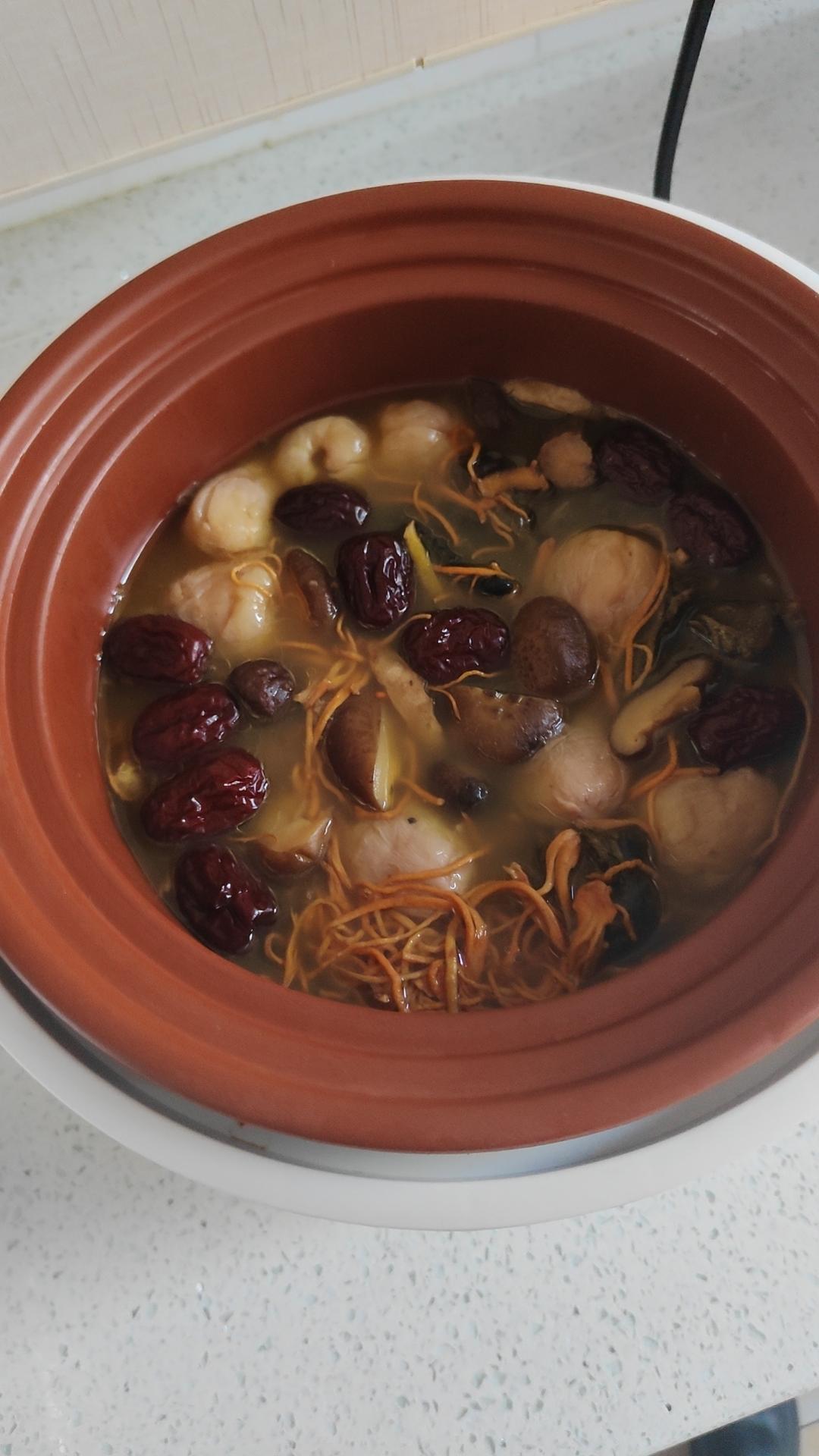 「家庭版」乌骨鸡汤💯