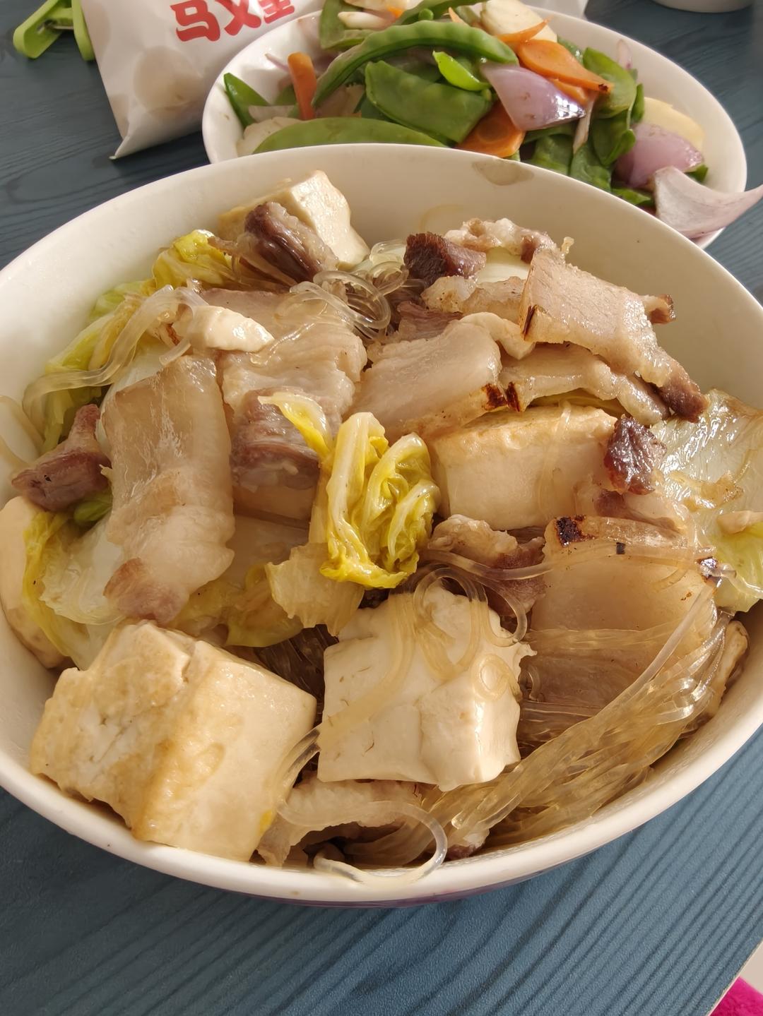 猪肉白菜炖粉条