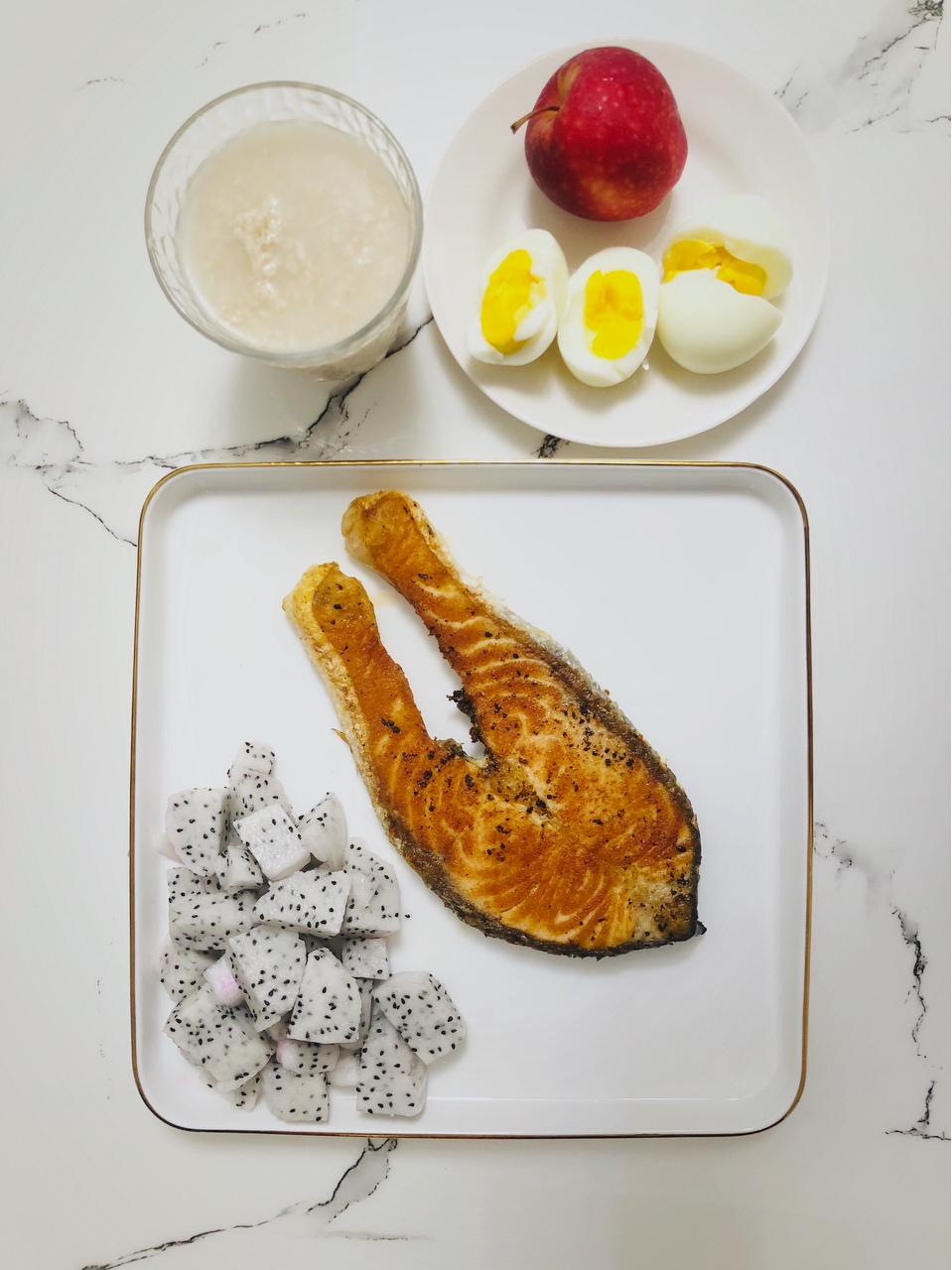 👏🏻宝妈👶🏻懒人饭系列🤟🏼西式早餐😋煎三文鱼扒的做法