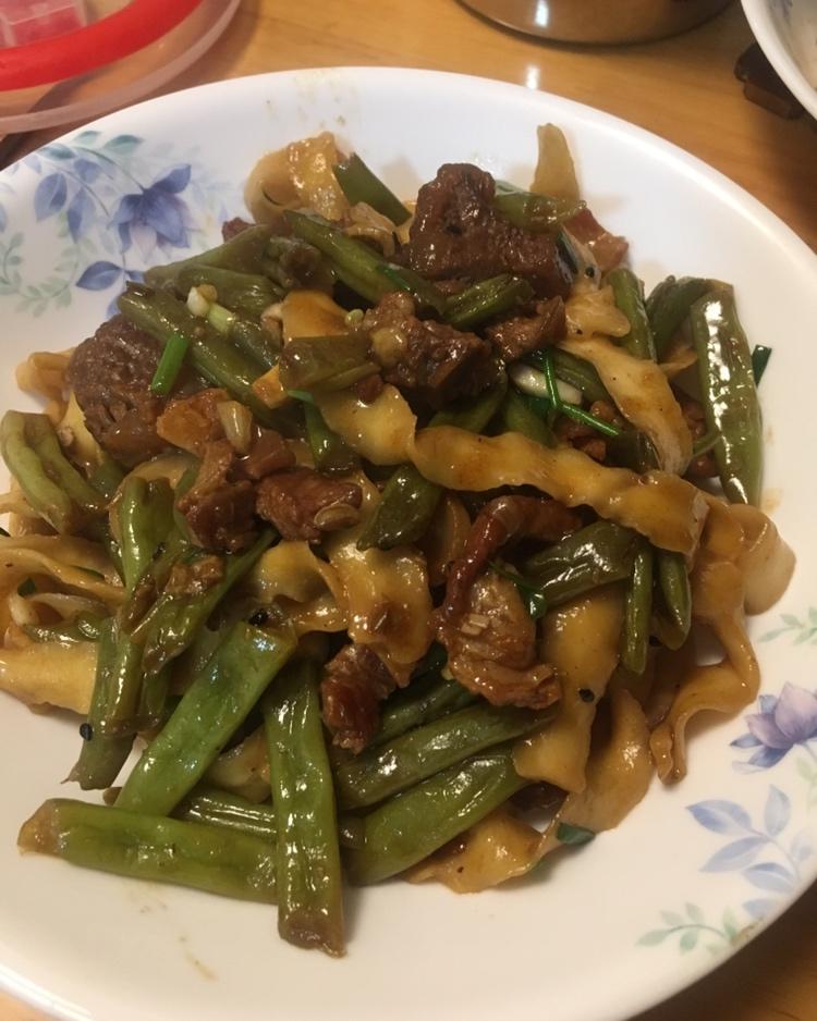 豆角焖面