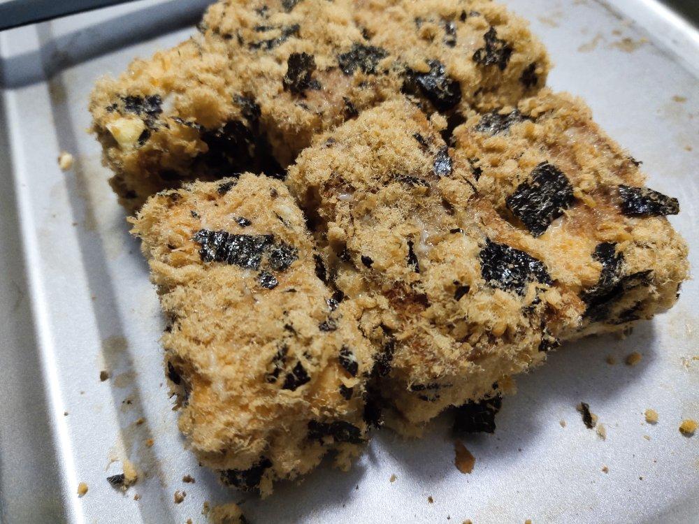 美味海苔肉松小贝