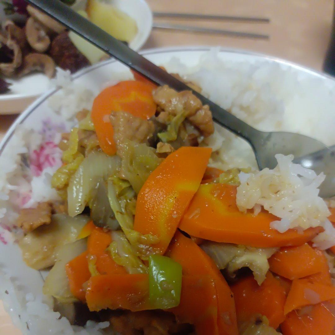 平菇炒肉片，不放盐别焯水