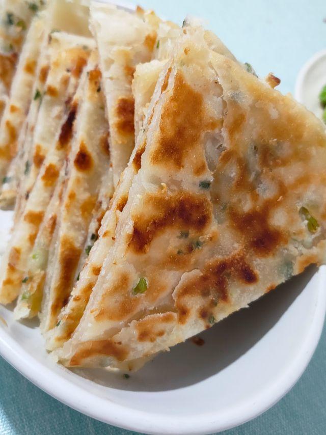 香酥芝麻葱油饼 外酥里软层次多 附细节视频详解
