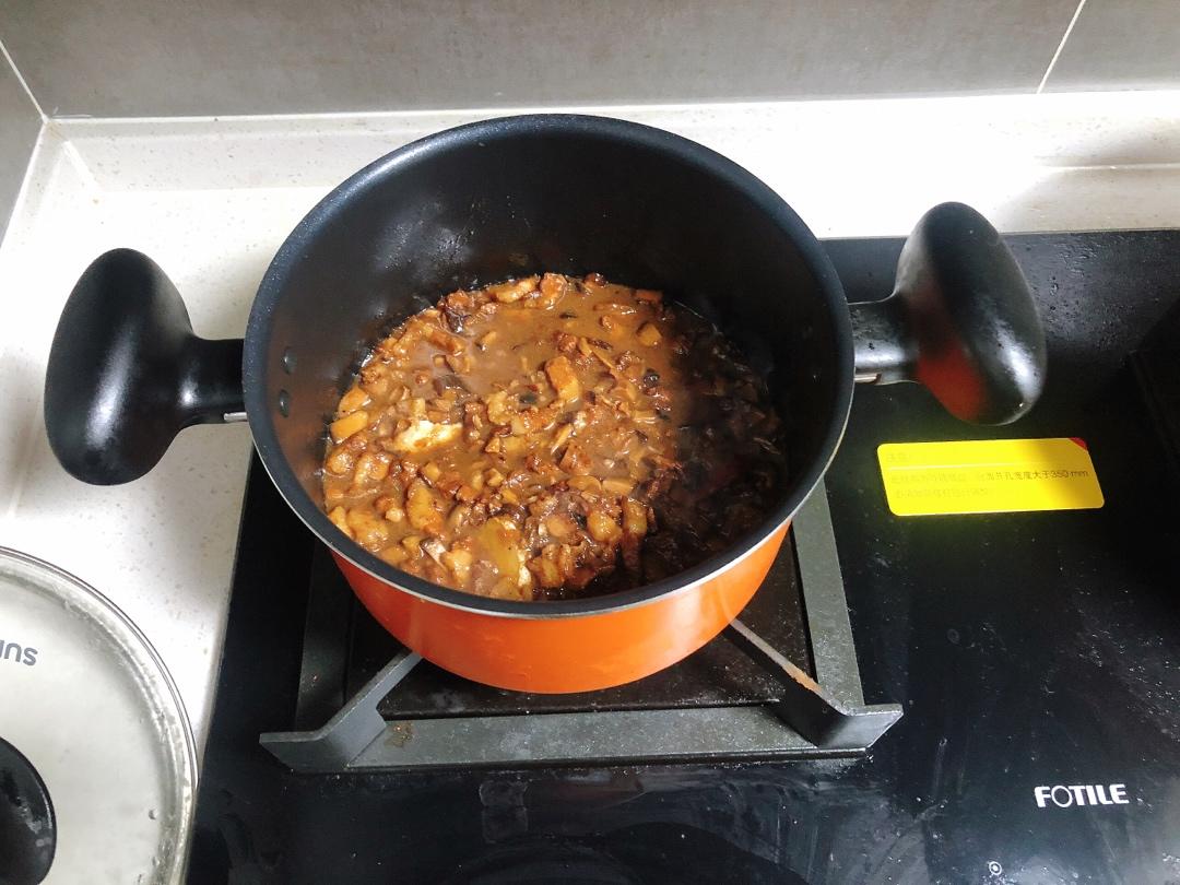 好吃到停不下来的卤肉饭