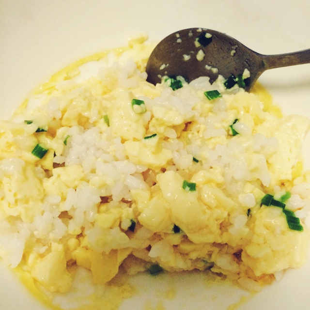 艾十三做的diy——蒸蛋拌饭