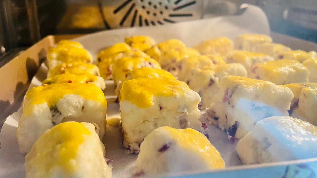 消耗淡奶油的司康