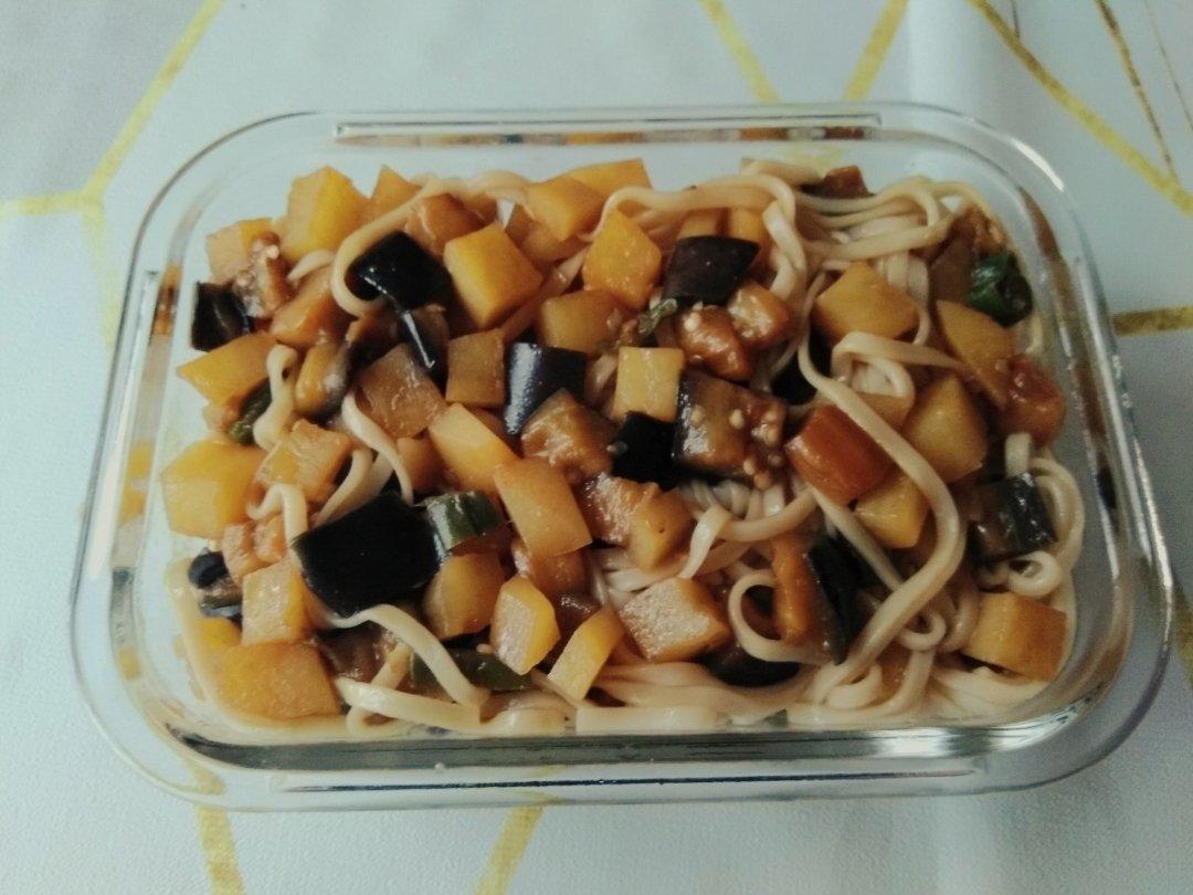 夏日快手凉拌面